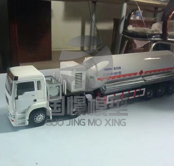 察布查尔锡伯车辆模型