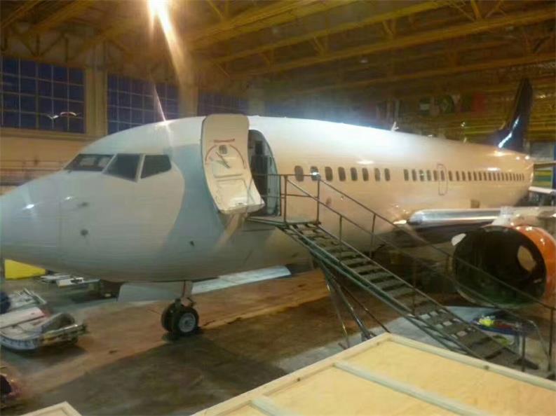 察布查尔锡伯飞机模拟仓